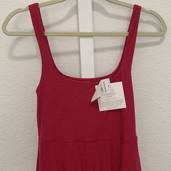 Beyond Yoga Featherweight On the Ready Square Neck Midi Dress - Picture 5 of 12